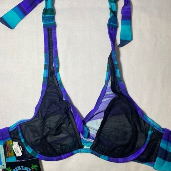 𝅺BIKINI‎ Bay halter top size 32-D - Picture 4 of 5